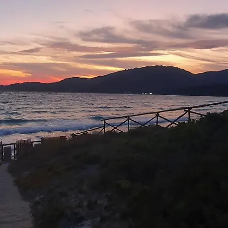 Con Discesa Privata A Mare Βίλα Villasimius