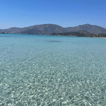 Con Discesa Privata A Mare