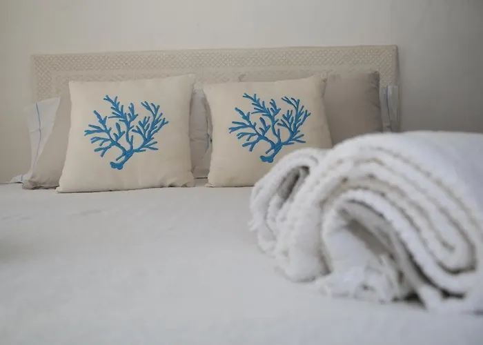 Вилла Con Discesa Privata A Mare Вилласимиус