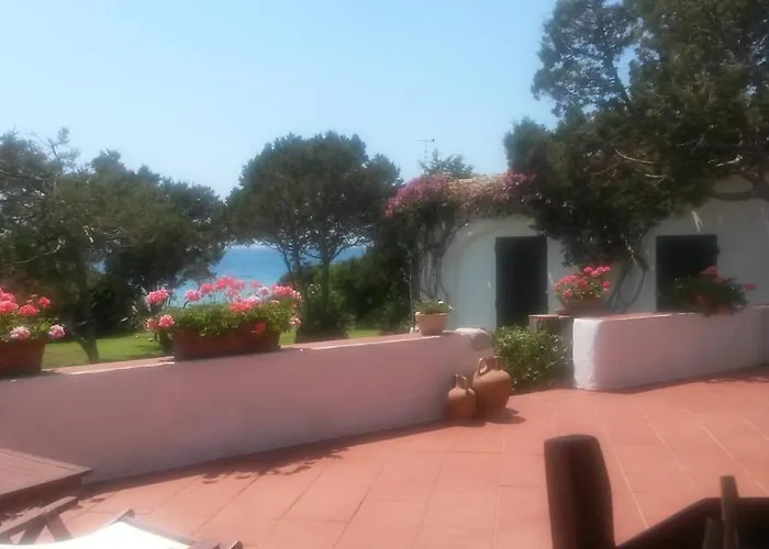 Con Discesa Privata A Mare Villasimius